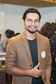Retrato de Huỳnh Đông