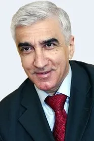 Ilham Namig Kamal en Qaynana