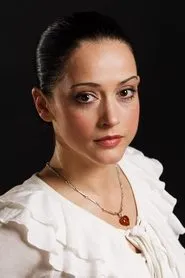 Ilinca Goia en Vampire Journals