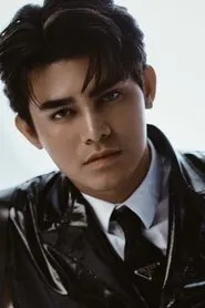 Iñigo Pascual en I'm Ellenya L.