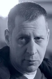 Ion Ionuț Ciocia en Desperate Ghosts