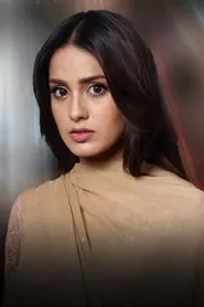 Foto de Iqra Aziz como Ajiya Nazakat Ali
