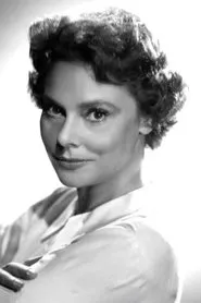 Irene Worth en Inspector Ghote Moves In