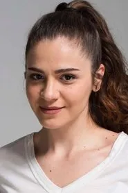 Retrato de Irmak Örnek
