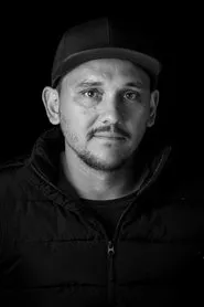 Isaac Elliott en Finke: There & Back