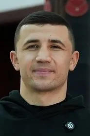 Israil Madrimov en Derek Chisora vs. Kubrat Pulev II