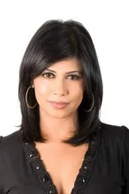 Jailoshini Naidoo en Keeping Up With The Kandasamys