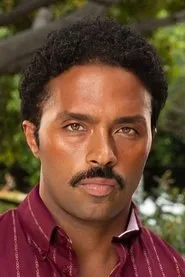 Foto de Jair Romero como Joaquín Mosquera (Adult), Joseph Stewart