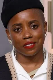 Foto de Janicza Bravo como Nina-Joy