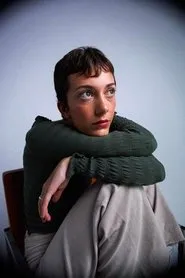 Janie Faucher-Roy en User, brûler, fuir