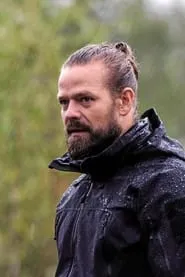 Retrato de Janne Lehtonen