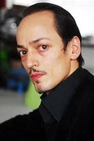 Foto de Jean-Marc Montalto interpretando a Olivier en Wasabi: El trato sucio de la mafia