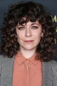 Jen Tullock en Before You Know It