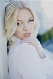 Jenna Hogan en Surviving the Sleepover