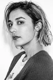 Jenny Lee Lindberg en Warpaint: From The Basement