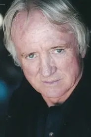 Jesse Vint en Mercenarios de Guerra