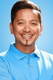 Jhong Hilario en Badil