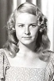 Joan Goodfellow en Returning Home