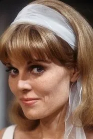 Joanne Dainton en The Firechasers