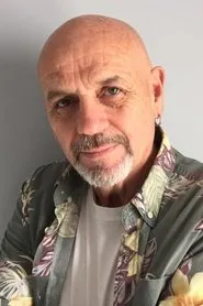 John Banas en Strata