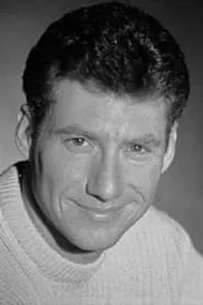 Retrato de John Caponera