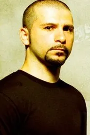 Retrato de John Dolmayan