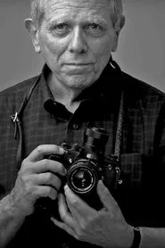 Retrato de John Loengard
