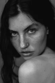 Retrato de Jordan Monaghan