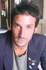 Juan Cruz Bordeu en El hombre de al lado