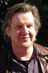 Retrato de Jukka Mäkinen