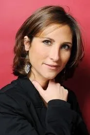 Foto de Julia de Funès interpretando a Self - Granddaughter en Louis de Funès Intime