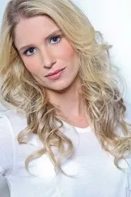 Retrato de Júlia Lund