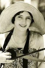 Julie Carter en Redskin