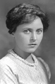 June Walker en Thru Different Eyes