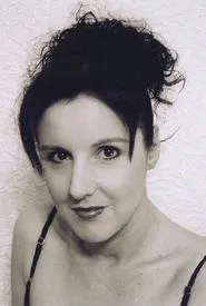 Retrato de Jynine James