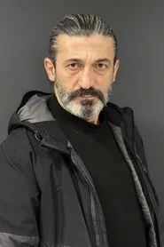 Retrato de Kahraman Tayfur