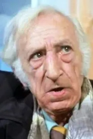 Retrato de Kamer Sadık