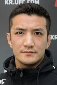 Retrato de Kang Kyung-ho