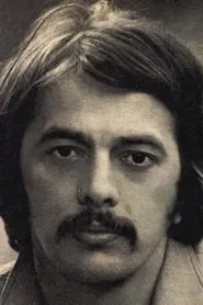 Károly Vogt en A protektor