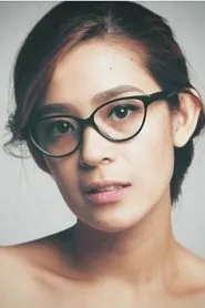 Kat Galang en Apple of My Eye