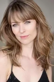 Kat Stewart en Little Monsters