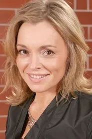 Katarzyna Chrzanowska en Skutki noszenia kapelusza w maju
