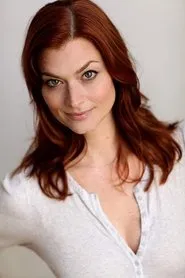 Katie Honaker en Flowers for Norma