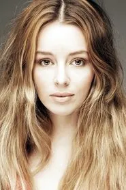 Retrato de Keeley Hazell