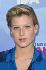 Keenan Kampa en High Strung