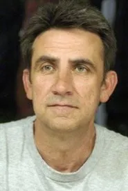 Retrato de Ken Webster