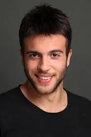 Kenan Acar en Papatya
