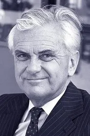 Kenneth Kendall en Dead of Night: The Exorcism