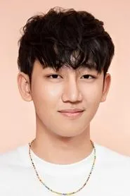 Kirati Puangmalee en Let Me Kiss You