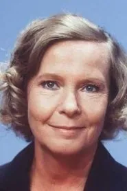 Kitty Janssen en Love Comes Quietly